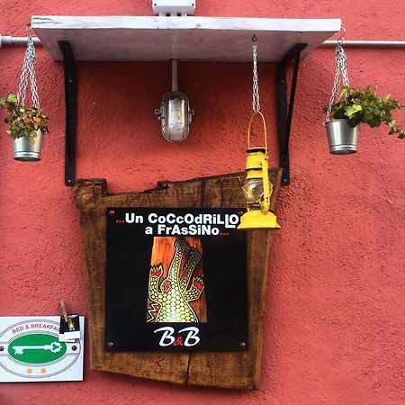 Bed and Breakfast Un Coccodrillo A Frassino Calizzano Exterior foto